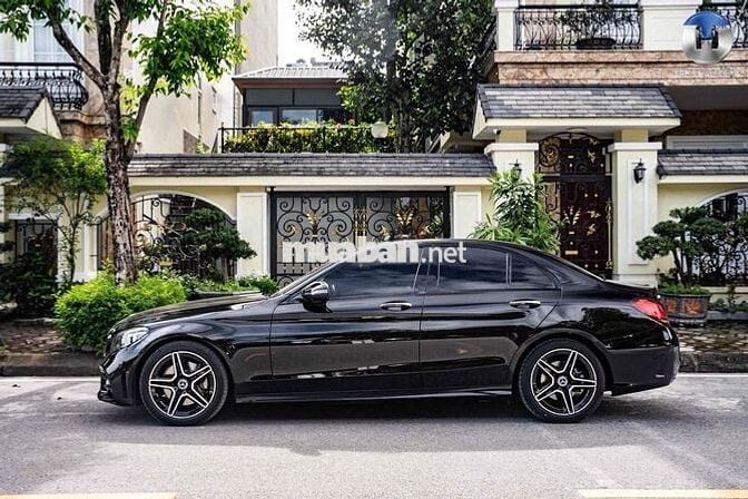 Mercedes Benz C300 AMG sx 2021 đen/ nâu cực đẹp