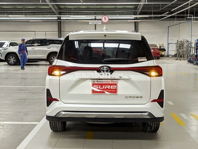 Toyota Veloz Cross 2022 CVT Top - 113000 km