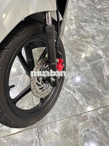 Vision bánh lớn 2023