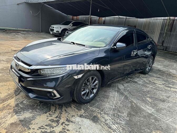 Honda Civic 2019 1.8G  - 72000 km xe cọp