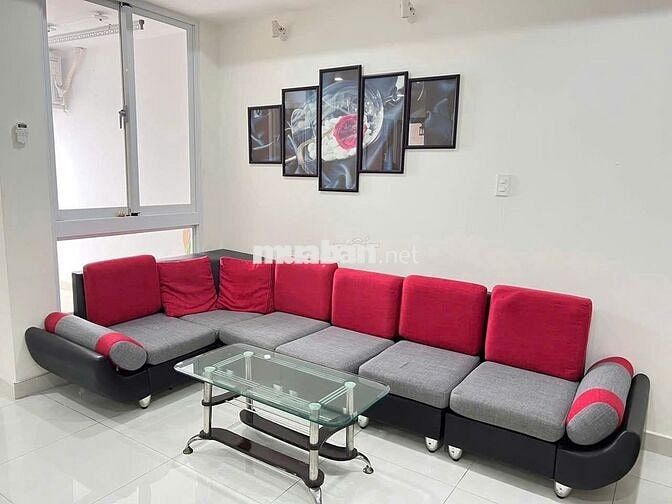 Chung cư Remax , ngay chợ lớn Q6 , 82m2 , 2PN , 2 WC ,nội thất cao cấp