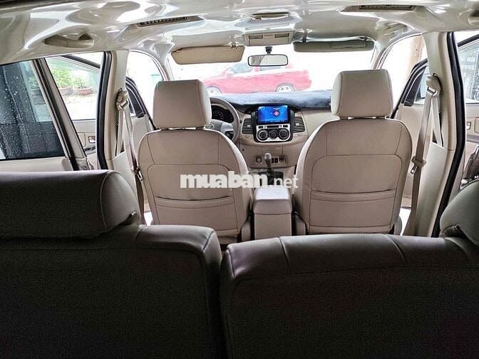 Toyota Innova 2014 E - 92000 km