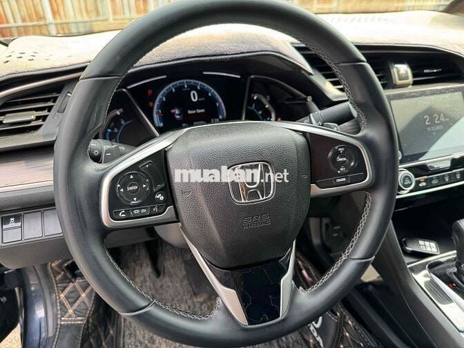 Honda Civic 2019 1.8G  - 72000 km xe cọp