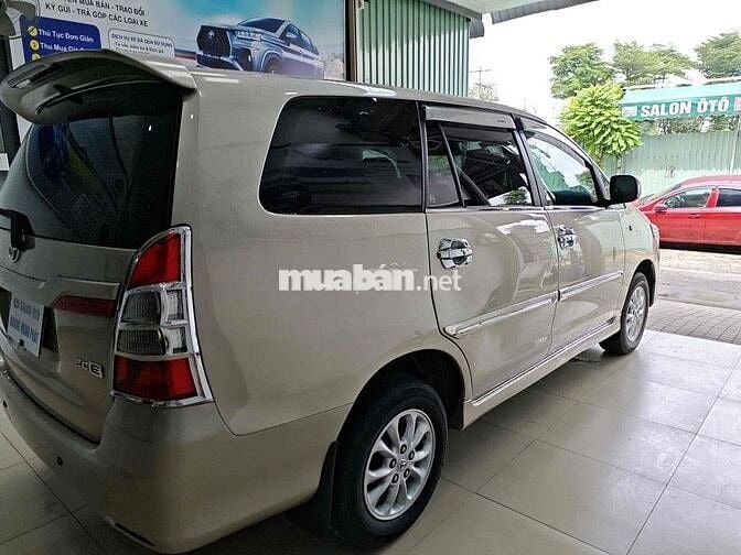 Toyota Innova 2014 E - 92000 km