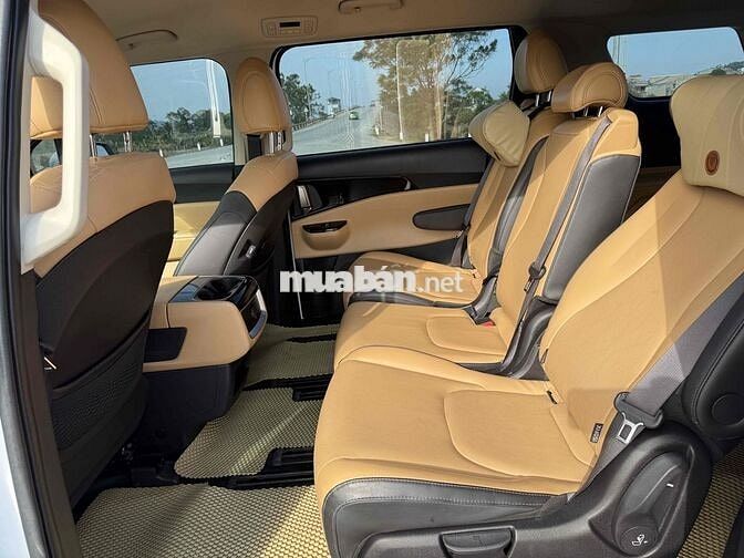 Kia Carnival 2021 2.2D Luxury - 99123 km