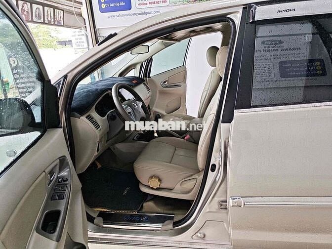 Toyota Innova 2014 E - 92000 km