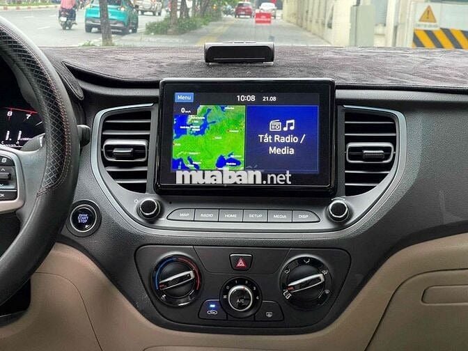 Hyundai Accent 2023 1.4 AT - 46000 km