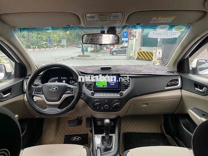 Hyundai Accent 2023 1.4 AT - 46000 km