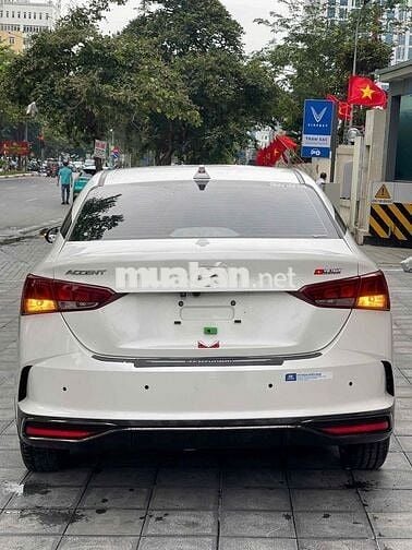 Hyundai Accent 2023 1.4 AT - 46000 km