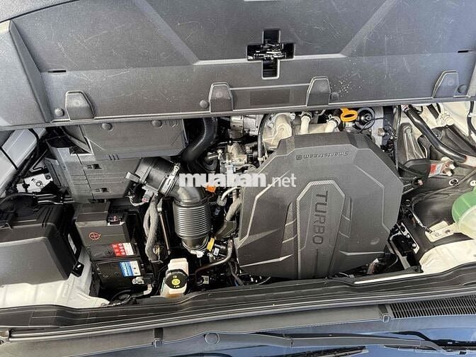 Kia Carnival 2021 2.2D Luxury - 99123 km