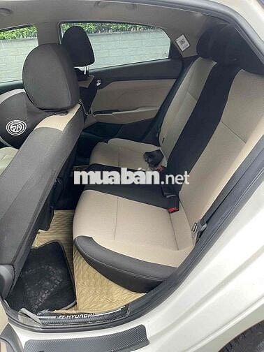 Hyundai Accent 2023 1.4 AT - 46000 km