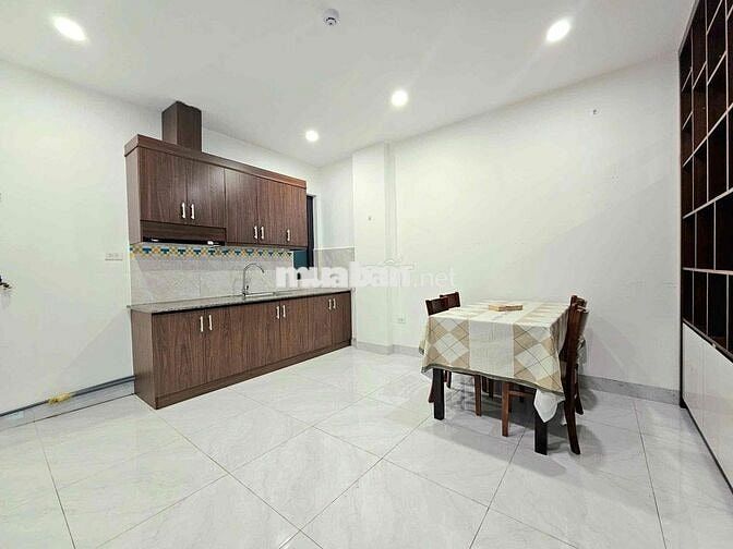 CĂN HỘ 1PN NGAY XUÂN THỦY - HỒ TÙNG MẬU Ô TÔ ĐỖ CỬA - ĐẢM BẢO PCCC