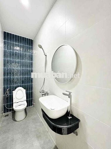 🏩 NGÔ TẤT TỐ P21 – SÁT Q.1 – 32m2(4x8) - 3 TẦNG – 4PN