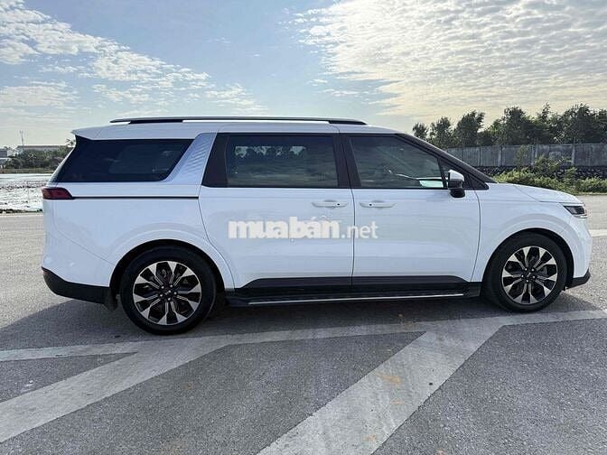 Kia Carnival 2021 2.2D Luxury - 99123 km