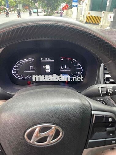 Hyundai Accent 2023 1.4 AT - 46000 km