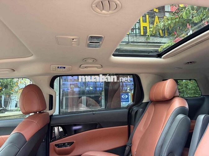 Kia Carnival 2023 Signature 2.2D Siêu mới