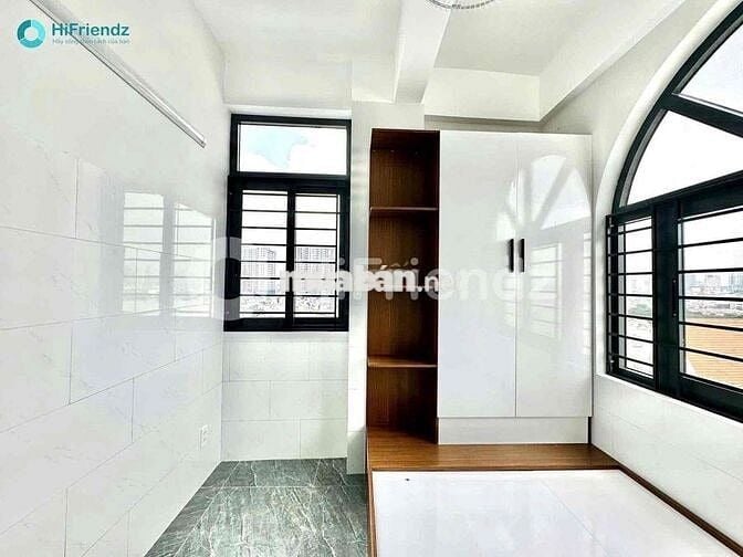 CĂN HỘ 2 PHÒNG NGỦ MỚI XÂY 100% - NGAY LUỸ BÁN BÍCH, FULL NỘI THẤT