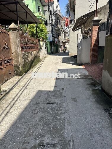 Mảnh đất vuông đẹp 37m2 giáp Văn Tiến Dũng và trục Tây Thăng Long