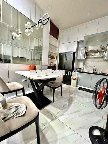 BÁN NHÀ TÂN BÌNH HXH, HĐT 20tr/ TH - 72m2 - 4X18 - 4 TẦNG CHỈ 8,5 T