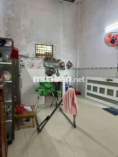 NHÀ 123M2 MẶT TIỀN HẺM 1508 LÊ VĂN LƯONG KẾ CẦU LONG KIỂN TIỆN Ở KD