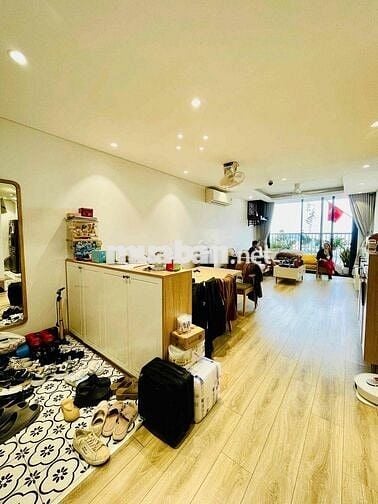 Bán căn chung cư lôc góc cao cấp,102m 3 ngủ,trung tâm ngoại giao đoàn