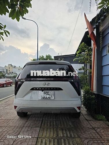 Hyundai Stargazer 2022 Tiêu chuẩn Trắng