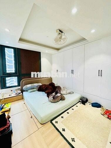 Bán căn chung cư lôc góc cao cấp,102m 3 ngủ,trung tâm ngoại giao đoàn