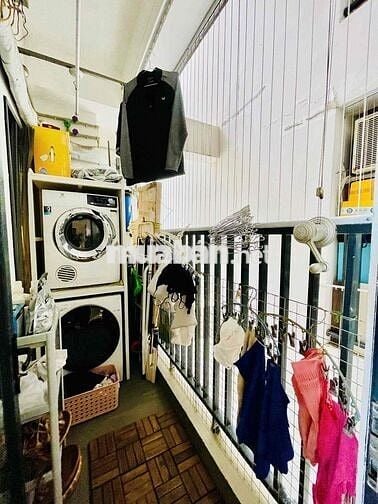 Bán căn chung cư lôc góc cao cấp,102m 3 ngủ,trung tâm ngoại giao đoàn