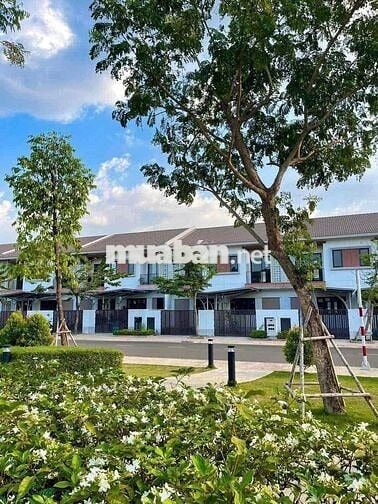 giá rẻ nhất thị trường , mua lời ngay , sổ hồng riêng 100m2 . 2 tầng