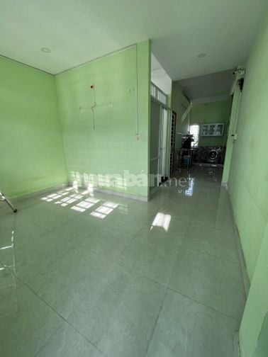 Định cư, cần bán gấp nhà phố , khu văn minh . 