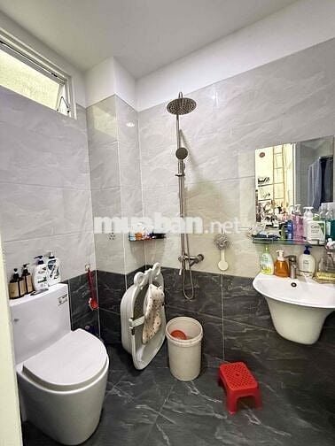 NHÀ 3 TẦNG ĐẸP NHƯ MẶT TIỀN – HẺM Ô TÔ THÔNG – GIÁP TÂN PHÚ – CHỈ 6,5