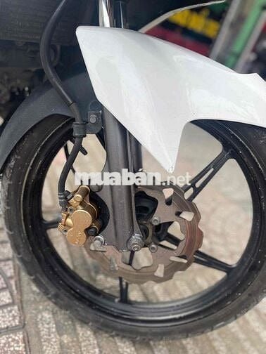 Exciter 135 biển số thành phố xe đẹp máy êm chất ạ