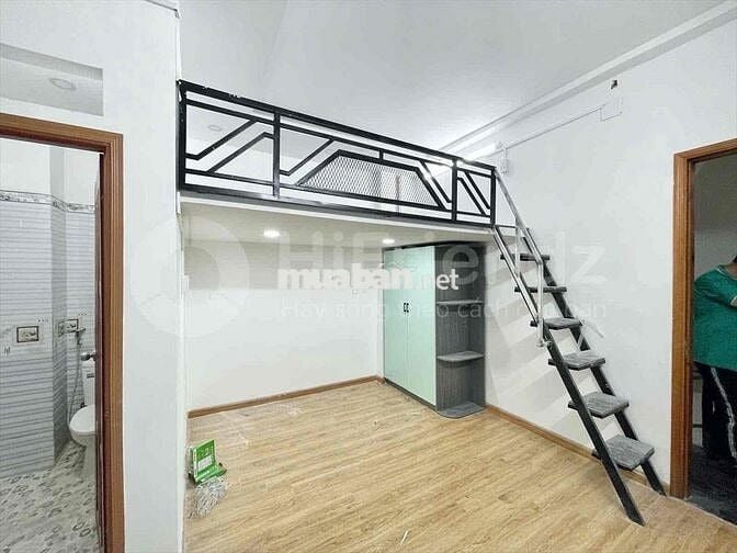 PHÒNG TRỌ CÓ GÁC BAN CÔNG TẠI QUANG TRUNG