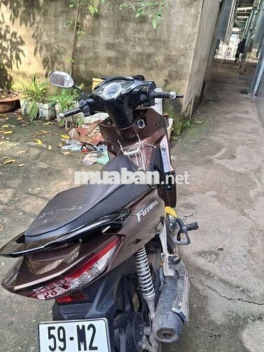 Cần đổi xe mới nên bán lại xe đang đi bình thường