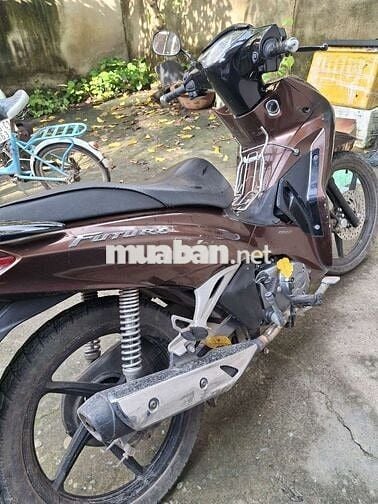 Cần đổi xe mới nên bán lại xe đang đi bình thường