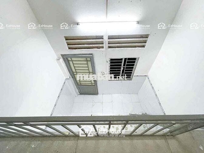 DUPLEX GÁC CAO - MÁY LẠNH MỚI - CỰC GẦN HUIT MỚI XÂY TIỆN NGHI CAO