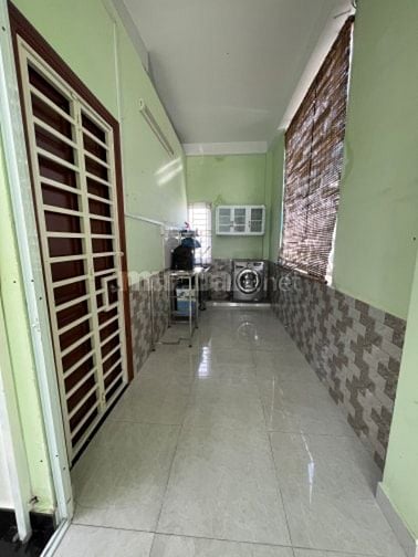 Định cư, cần bán gấp nhà phố , khu văn minh . 