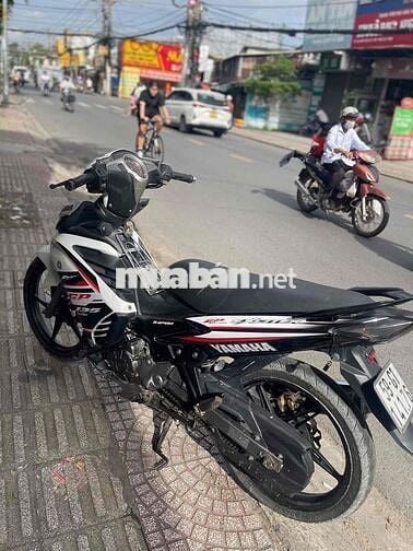 Exciter 135 biển số thành phố xe đẹp máy êm chất ạ