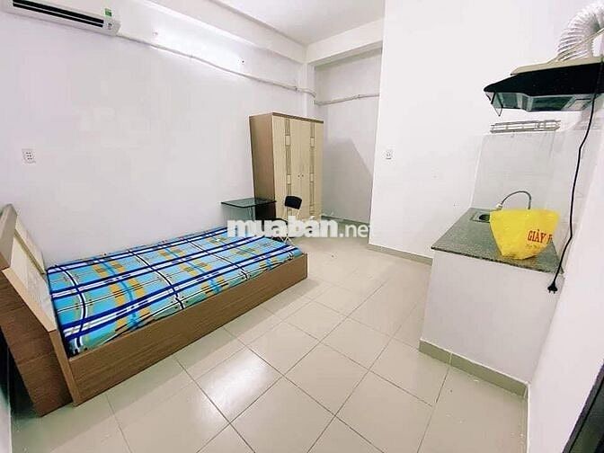 CHO THUÊ PHÒNG CAO THẮNG-QUẬN 10 sát Vạn Hạnh Mall, HUFLIT, đường 3/2