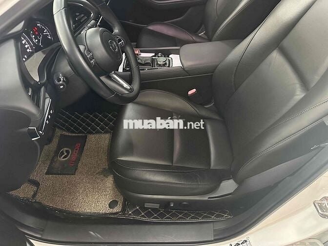 🔴 Mazda 3 2020 Sport1.5L Premium - 44000 km