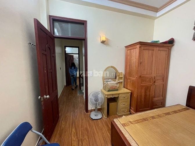 Nhà riêng ngõ phố hưng phúc yên sở dt40m2x4,5t giá 12tr có tl