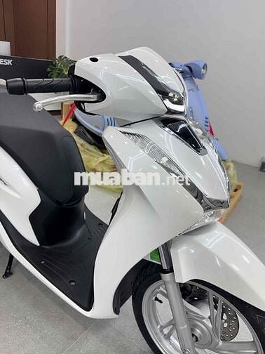 SH125 Cbs date 2024 Trắng rin siêu lướt 3k km