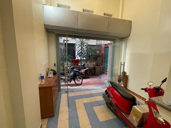 Nhà riêng ngõ phố hưng phúc yên sở dt40m2x4,5t giá 12tr có tl