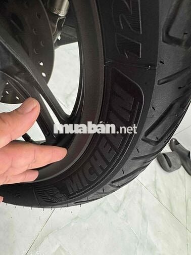 em cần bán Sh 125cc 2024 thắng ABS sieu an toàn