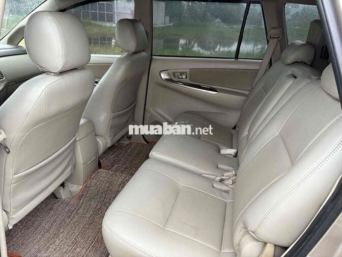 Toyota Innova 2013 G - 110000 km