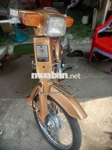 Honda Super Cub Vàng đồng 50cc