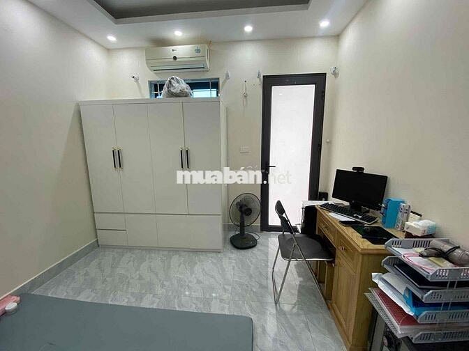 Tầm 3 tỷ có nhà đẹp Định Công Thượng-Oto đỗ cửa-Lô góc-36m*3T;3N