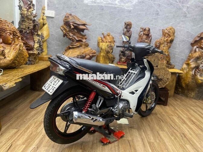 👉Sirius 110 máy móc zin êm, dàn áo cứng cáp