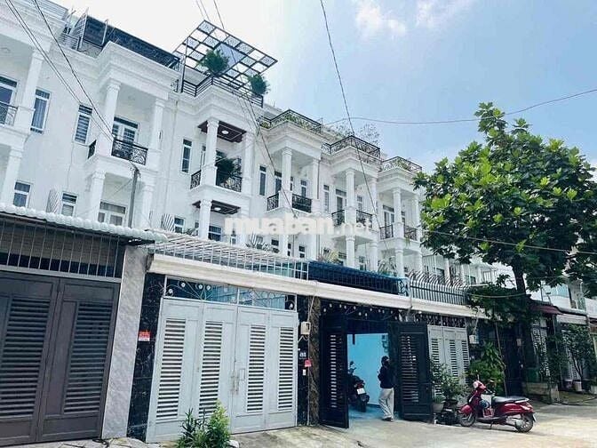 Nhà Đẹp Thạnh Lộc 37, Đường rộng thênh thang