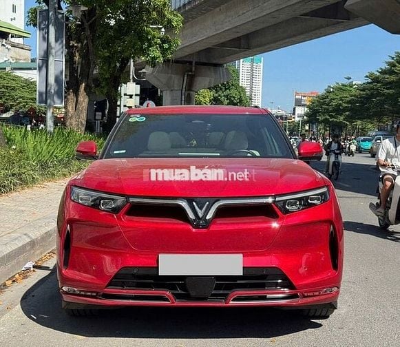 VinFast VF9 2023 Plus - 37000 km